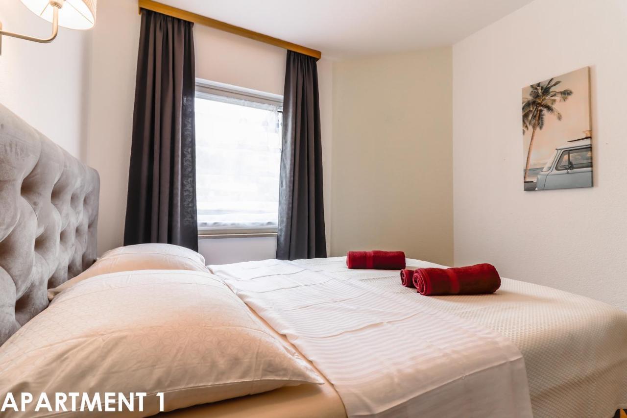 Maestral Apartments 弗尔萨尔 外观 照片