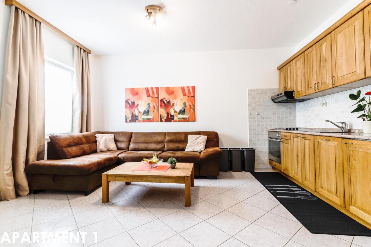 Maestral Apartments 弗尔萨尔 外观 照片