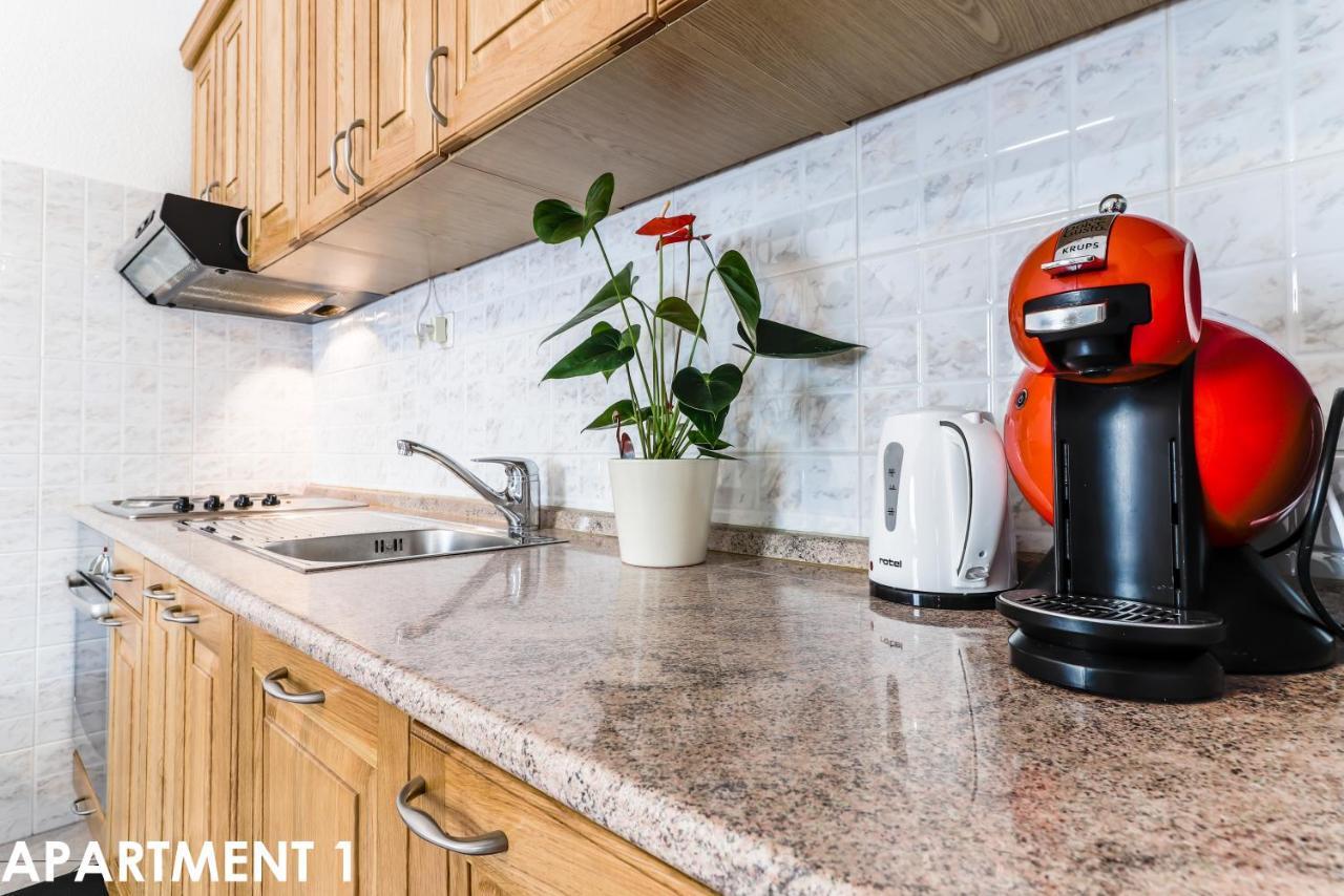 Maestral Apartments 弗尔萨尔 外观 照片