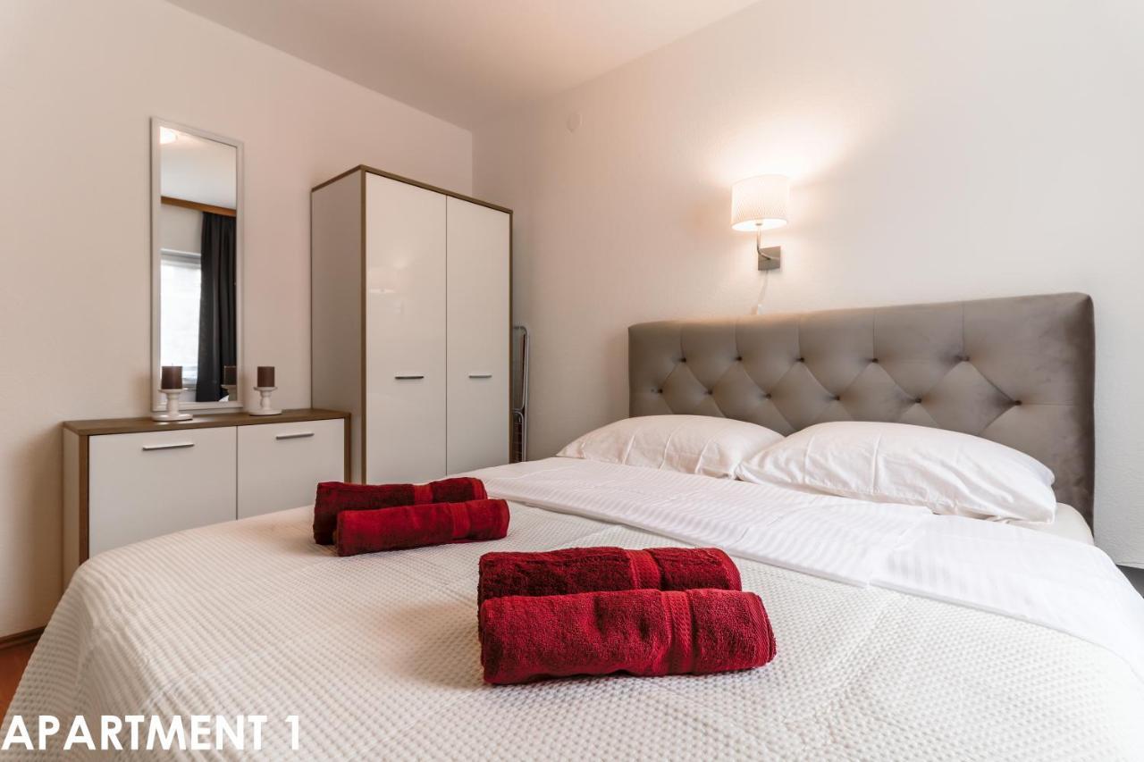 Maestral Apartments 弗尔萨尔 外观 照片